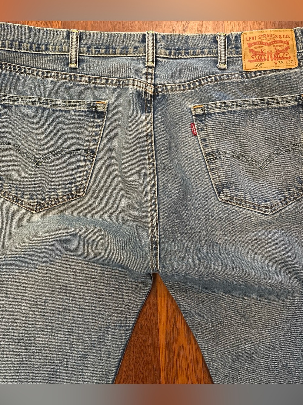 Retro Levi's 505 Distressed Denim Men’s Blue Jeans Size 38x30
